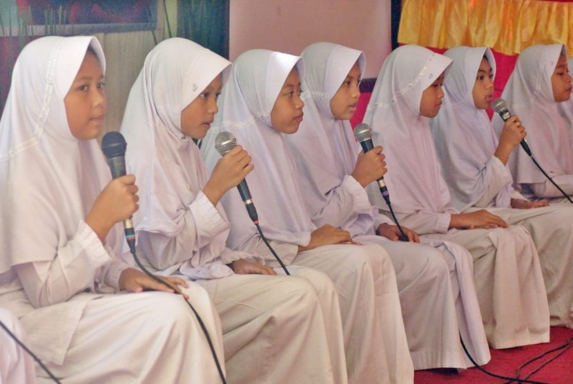 Siswa sekolah berbasis agama seperti SDIT (ilustrasi)