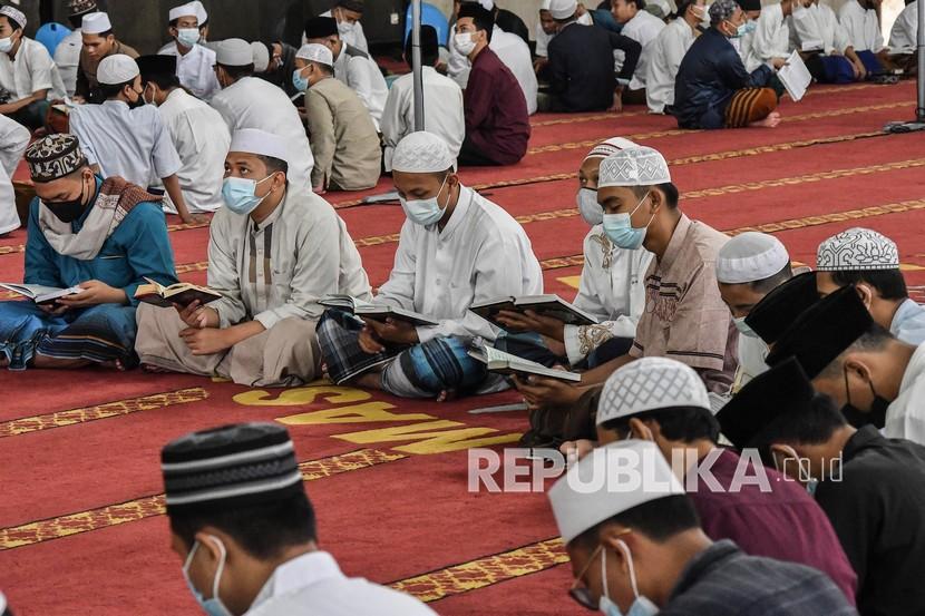 Wakil Ketua Komisi VIII DPR, Ace Hasan Syadzily, mengingatkan madrasah yang akan melakukan pembelajaran tatap muka (PTM) terbatas harus benar-benar menyiapkan diri. (ilustrasi)