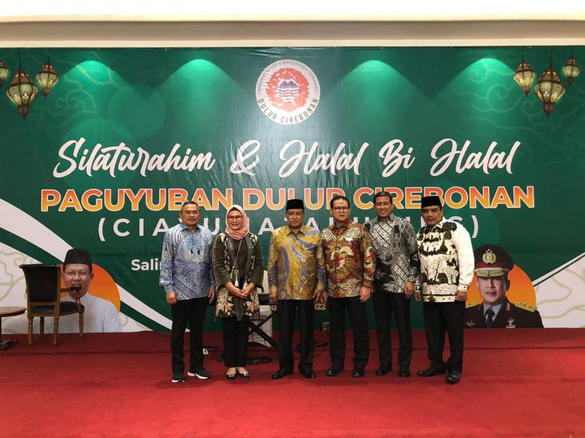 Sejumlah tokoh nasional menghadiri acara Silaturahim dan Halal Bihalal Dulur Cirebonan di Hotel Sahid Jaya Jakarta, Rabu (1/6).