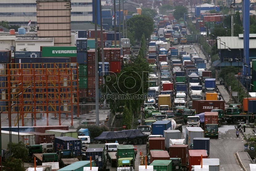 Kemacetan truk di Tanjung Priok, Jakarta Utara. (Ilustrasi)