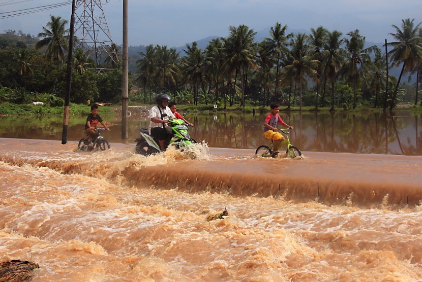 Banjir bandang (ilustrasi) 