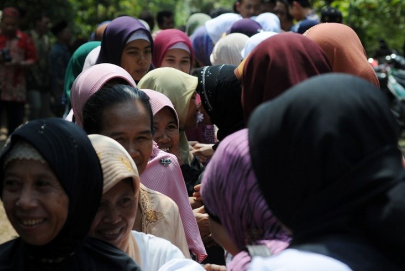 Mengapa Dulu Menikah di Bulan Syawal Dianggap Sial?. Foto:   Syawalan atau halal bihalal Idul Fitri (ilustrasi)