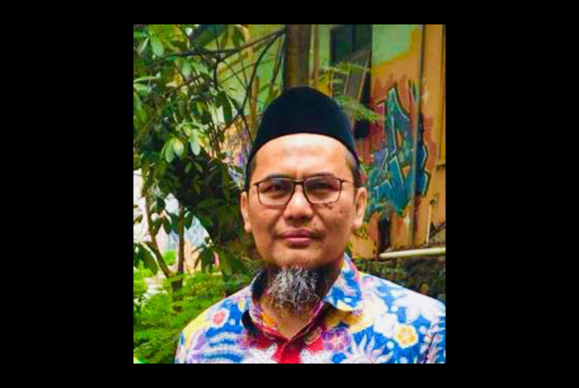 Sekjen Apperti, Dr Taufan Maulamin,SE,Ak.MM,