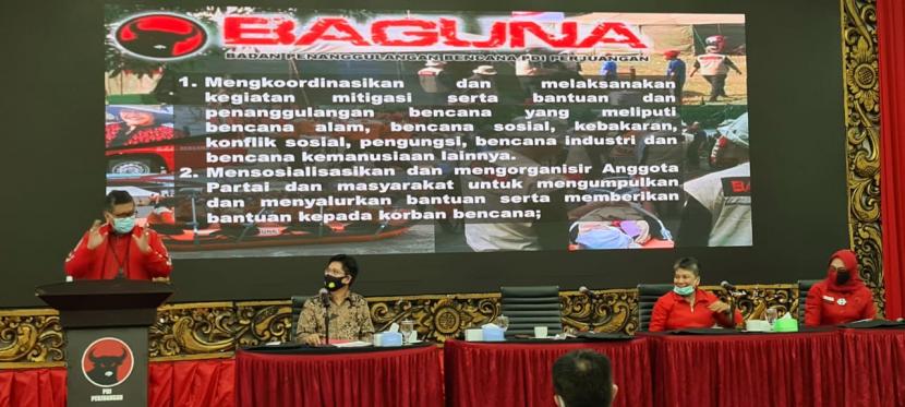 Sekjen PDIP, Hasto Kristiyanto membuak rakor Bagina. 
