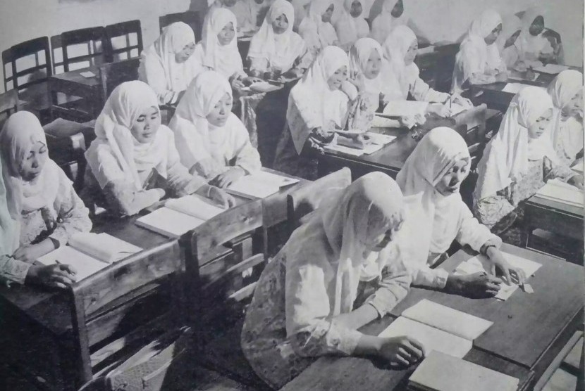 Sekolah guru putri tahun 1950-an