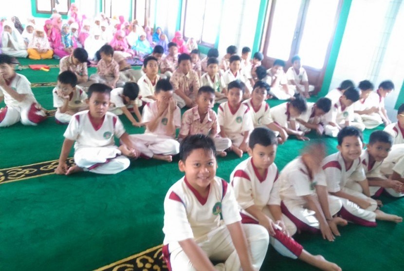 Sekolah harus mendidik kejujuran