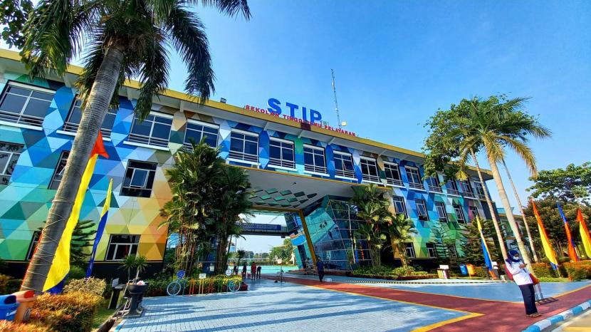 Sekolah Tinggi Ilmu Pelayaran (STIP) Jakarta.