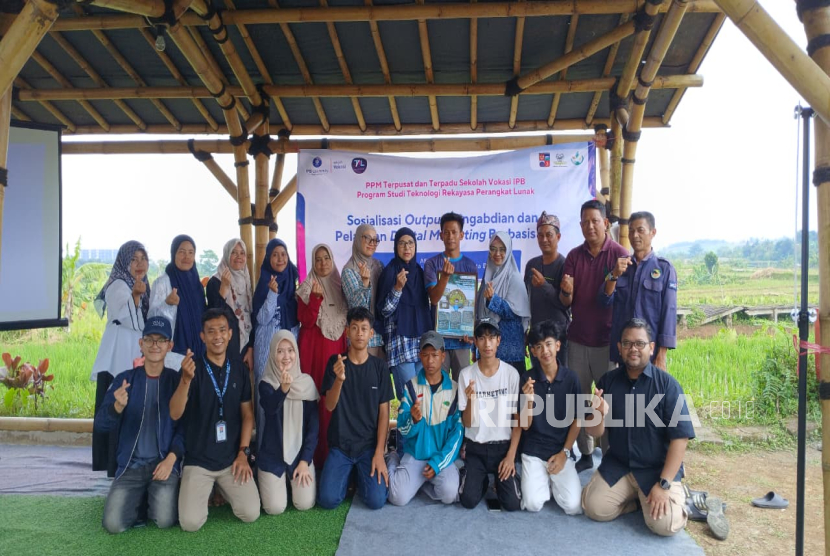 Sekolah Vokasi IPB Hadirkan Inovasi Virtual Tour di AEWO Mulyaharja