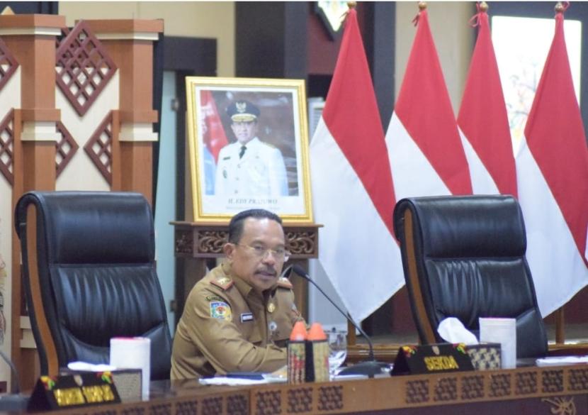 Sekretaris Daerah Provinsi Kalimantan Tengah (Prov. Kalteng) H. Nuryakin selaku Ketua Tim Pengendalian Inflasi Daerah (TPID).