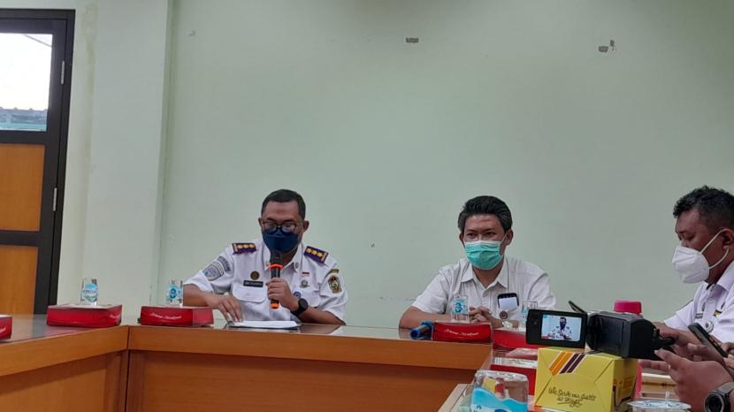 Sekretaris Dinas Perhubungan Kota Yogyakarta, Golkari Made Yulianto, saat menggelar konferensi pers di Balai Kota Yogyakarta.