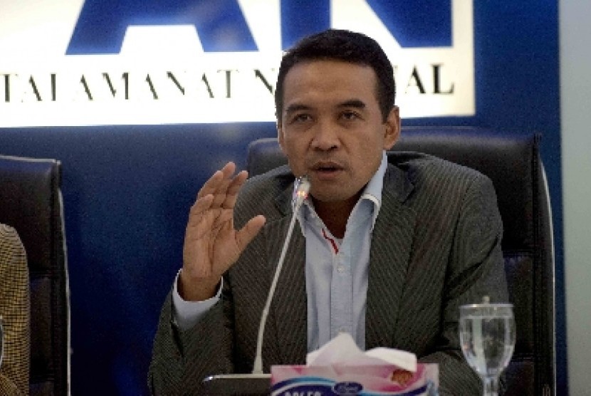 Ketua Komisi VI DPR, Teguh Juwarno.