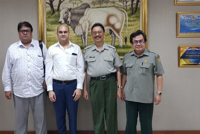 Sekretaris Jenderal Kementan Syukur Iwantoro, saat bertemu dengan direksi PT HSI di kantor pusat Kementerian Pertanian, Jakarta, Kamis (7/2). 