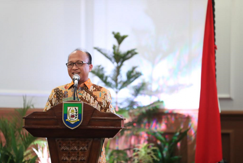  Sekretaris Jenderal Kementerian Desa, Pembangunan Daerah Tertinggal, dan Transmigrasi (Kemendes PDTT), Anwar Sanusi. 