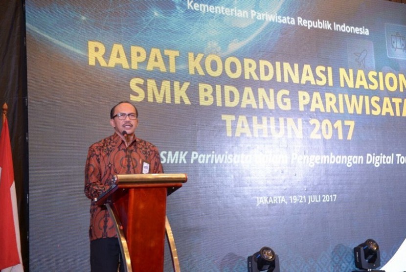 Sekretaris Kementerian Pariwisata membuka Rakornas SMK Pariwisata ke-3 di Jakarta