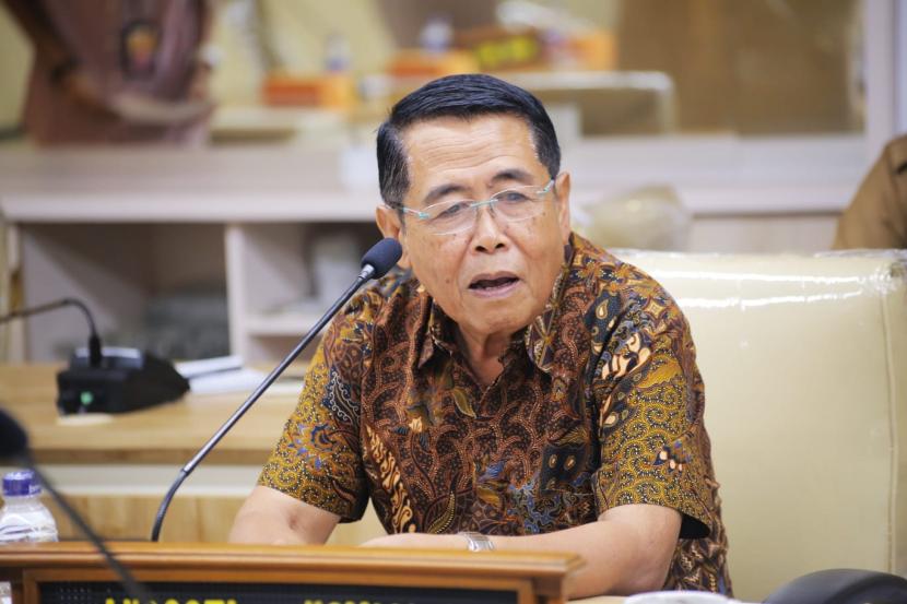 Sekretaris Komisi 5 DPRD Jawa Barat H. Memo Hermawan saat menerima audiensi pengurus Karang Taruna Provinsi Jabar, Bandung, Senin (8/5/2023).