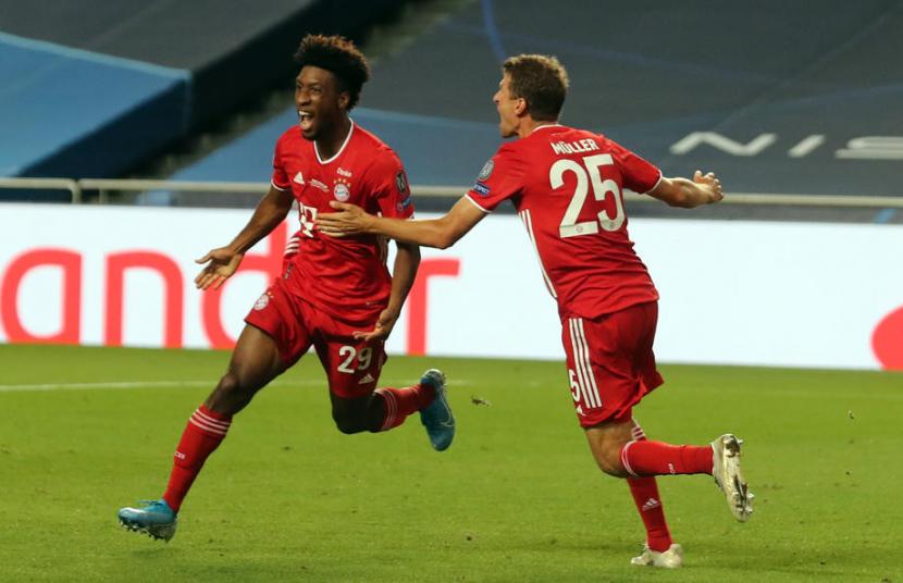 Selebrasi Kingsley Coman saat mencetak gol ke gawang PSG.