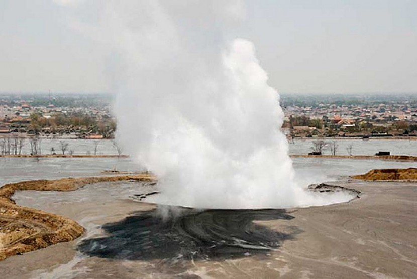 Semburan gas disertai lumpur (Ilustrasi)
