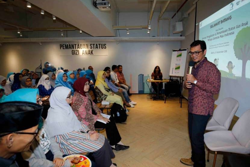 Seminar dan Pelatihan Pengukuran Tumbuh Kembang Anak yang melibatkan 75 peserta guru PAUD yang berlokasi di sekitar pabrik Nutricia di Jakarta dan Bogor.