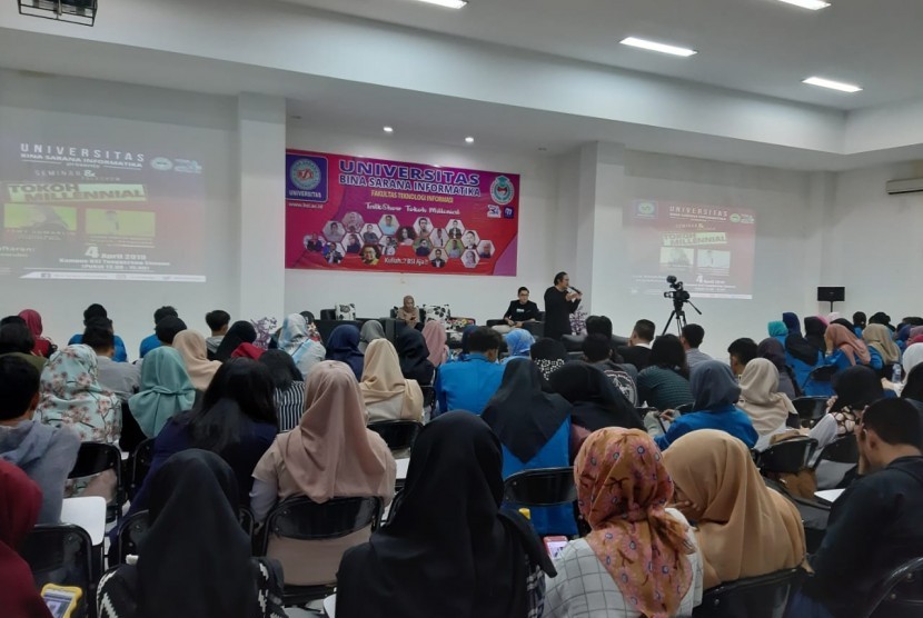 Seminar dan talk show Tokoh Milenial yang diselenggarakan di salah satu kampus Universitas Bina Sarana Informatika (UBSI).