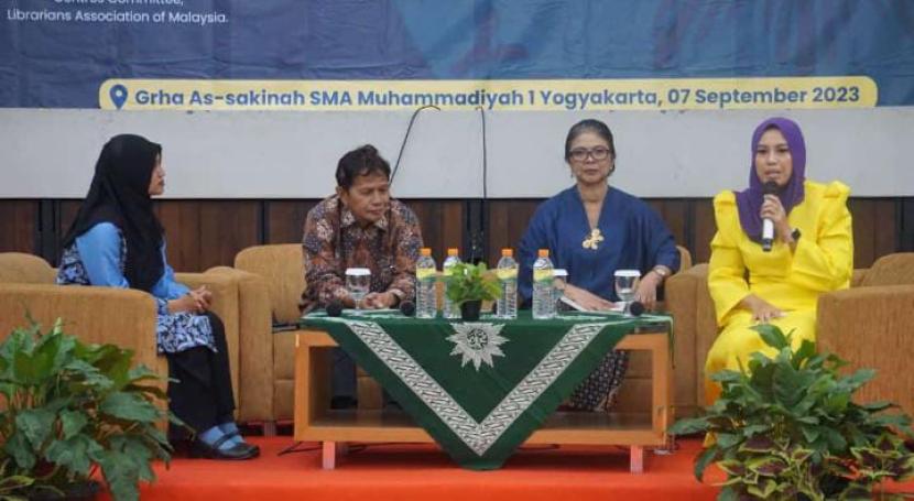 Seminar internasional dengan tema Pengaruh Artificial Intelelligence dalam Dunia Pendidikan di Grha As-Sakinah SMA Muhammadiyah 1 Yogyakarta, Kamis (7/9/2023).