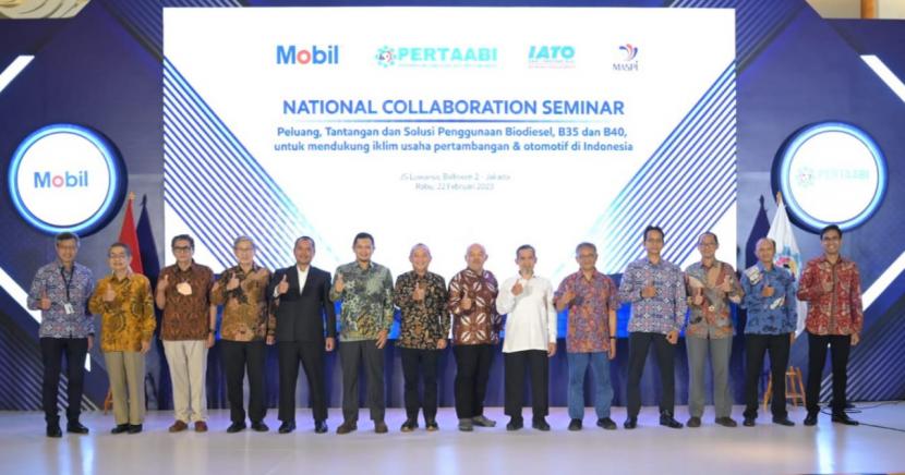 Seminar Nasional Kolaborasi Untuk Negeri bersama PT ExxonMobil Lubricants Indonesia (PT EMLI) dan Asosiasi-Asosiasi Profesional Indonesia.
