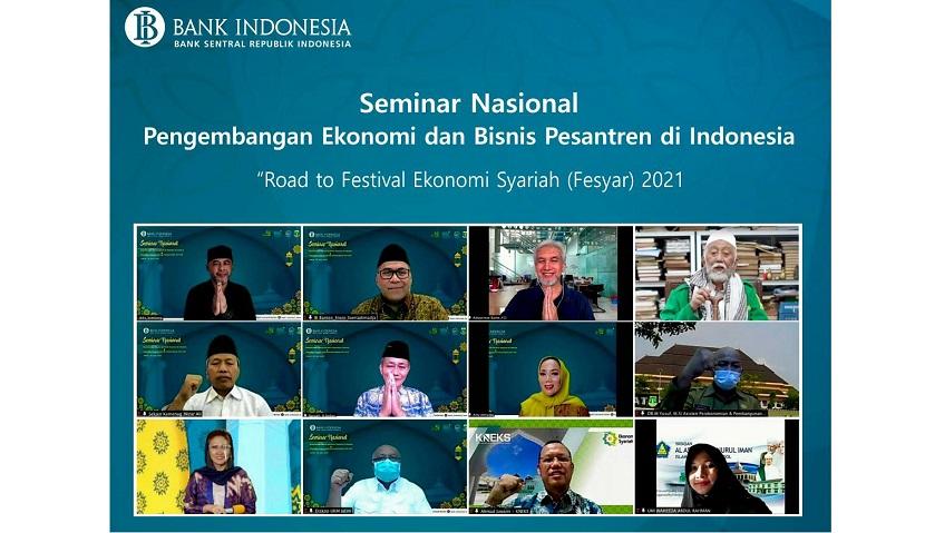 Seminar Nasional terkait Pengembangan Ekonomi dan Bisnis Pesantren di Indonesia sekaligus pelantikan pengurus Hebitren Korwil Banten yang diketuai Ali Syuudi di Serang  baru-baru ini.  