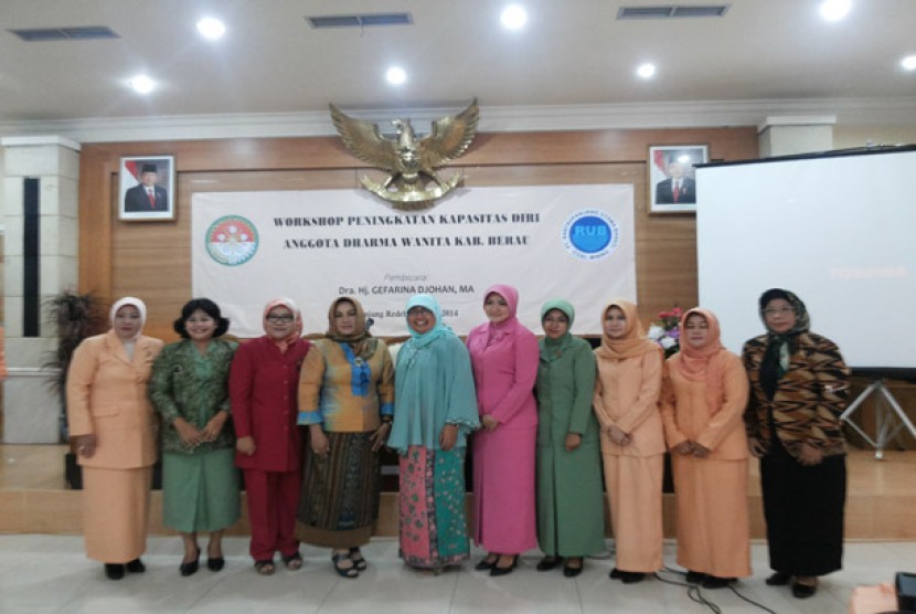 Seminar Pemberdayaan Perempuan di Berau, Kalimantan Timur.