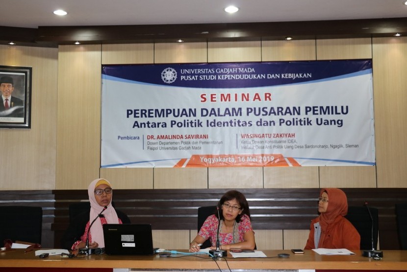 Seminar Perempuan Dalam Pusaran Pemilu di Pusat Studi Kependudukan dan Kebijakan (PSKK) UGM, Kamis (16/5).