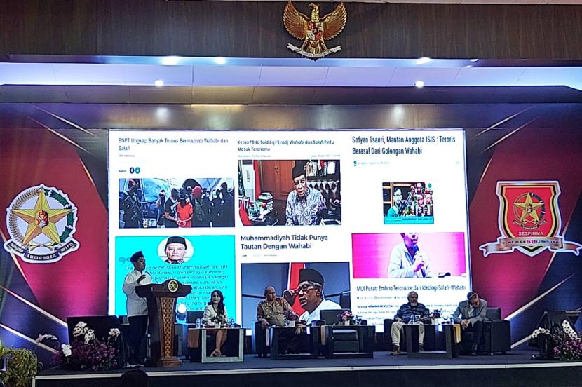 Seminar Sespimma Angkatan 68 dengan tema Optimalisasi Penanganan Cyber Crime Guna Menangkal Radikalisme dan Intoleransi dalam Rangka Indonesia Maju, Selasa (22/11).