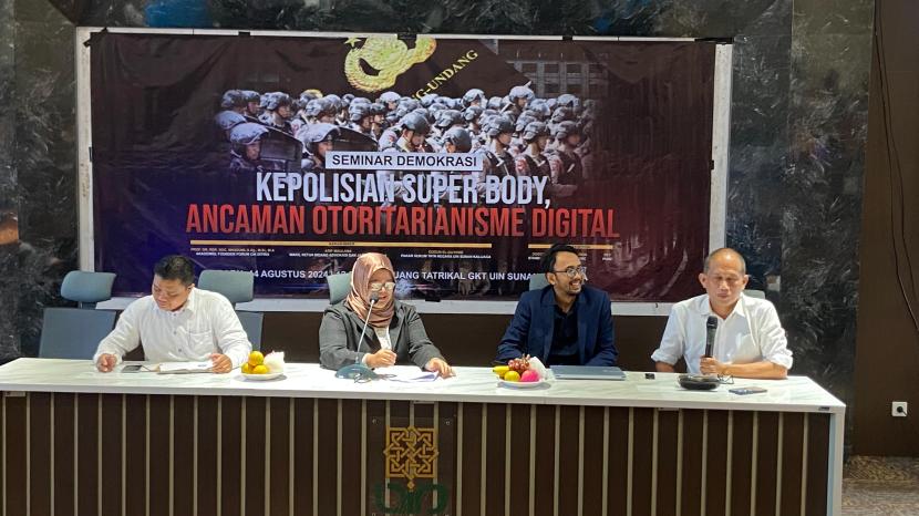 Seminr Demokrasi Kepolisian Superbody: Ancaman Otoritarianisme Digital di Gedung Kuliah Terpadu UIN Sunan Kalijaga, Rabu (14/8/2024).