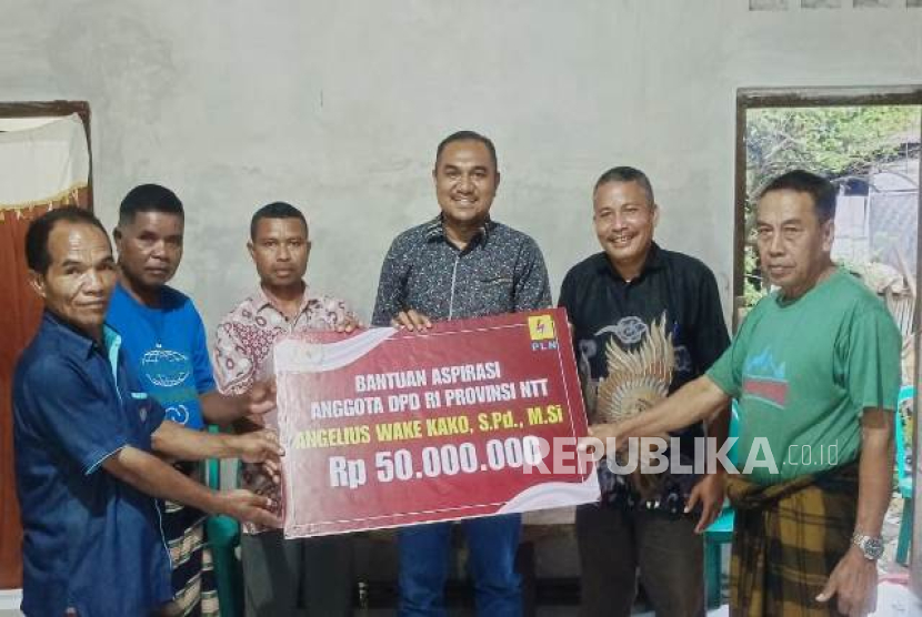 Senator Angelo berkomitmen bantu masyarakat Ende.