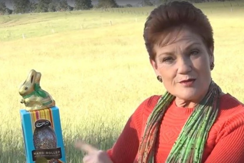 Senator Australia Pauline Hanson yang juga pemimpin Partai One Nation menyerukan warga Australia untuk tidak membeli coklat Paskah yang memiliki sertifikasi halal.