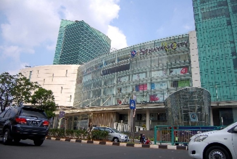 Senayan City Mall di Jakarta Selatan.