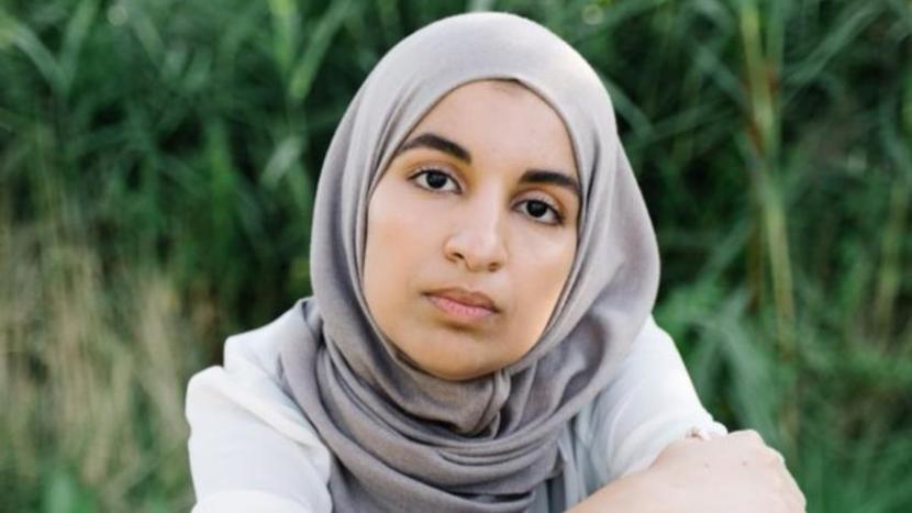 Aktivis Iklim Muslim Raih Kursi di Parlemen Belanda. Seorang aktivis iklim perempuan Muslim Kauthar Bouchallikht terpilih menjadi anggota parlemen Belanda.