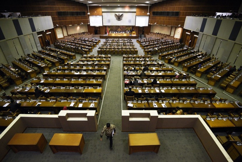 Ruang Rapat Paripurna di Kompleks Parlemen, Senayan, Jakarta (Antara/Sigid Kurniawan)