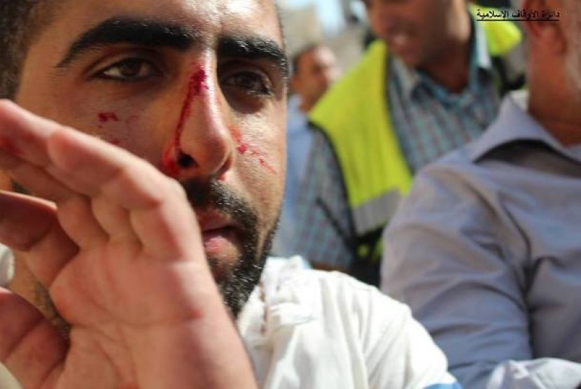 seorang jamaah masjid al aqsa terluka akibat serangan militer israel