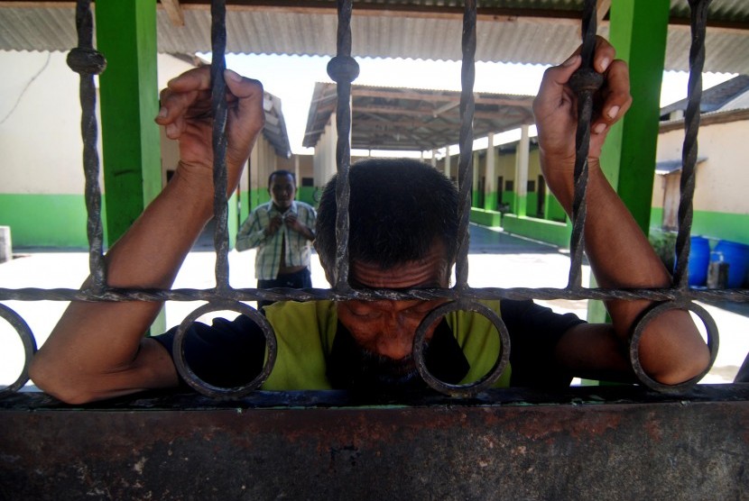 Seorang pasien penderita sakit jiwa (ilustrasi). Puluhan pasien jiwa atau orang dengan ganguan jiwa (ODGJ) yang sedang menjalani perawatan di Rumah Sakit Khusus Dadi (RSKD) Kota Makassar Provinsi Sulawesi Selatan terpapar Covid-19.