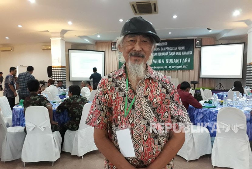 Seorang penghayat kepercayaan Kapribaden di Bali, Sarjono Danu Wobowo (80 tahun). 