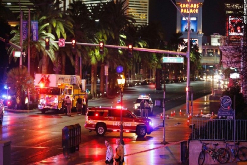 Seorang perempuan sengaja menabrakkan kendaraannya ke pejalan kaki di Las Vegas, Amerika Serikat