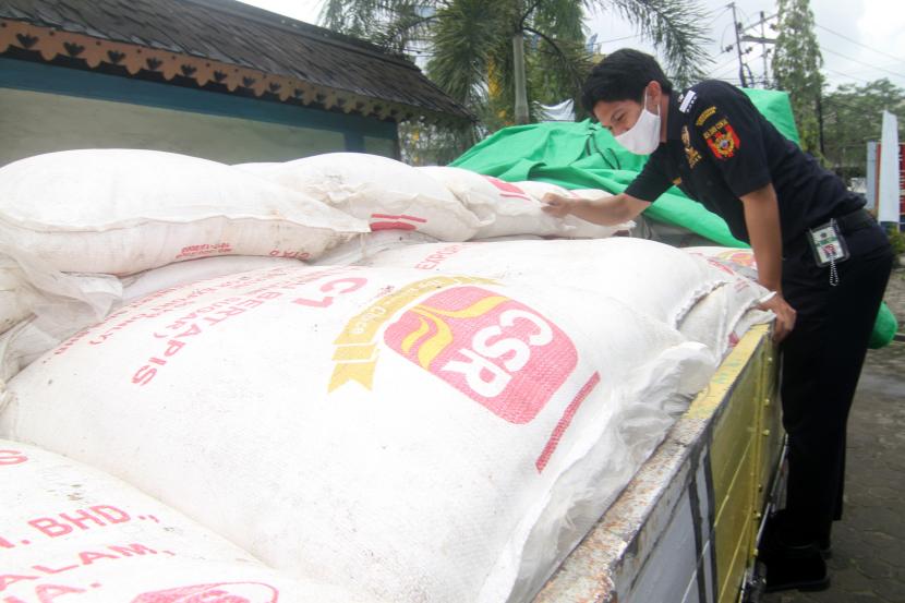 Lanud Harry Hadisoemantri Perkuat Sinergi dengan Bea Cukai Jaga Perbatasan