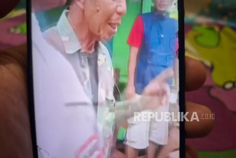 Seorang Pria Sepuh di Padalarang, Kabupaten Bandung Barat Diamankan karena Diduga Melakukan Pencabulan Terhadap Anak di Bawah Umur.