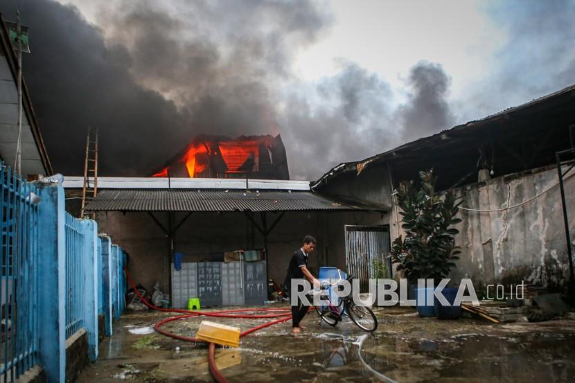 Kebakaran di Kota Tangerang, Banten.