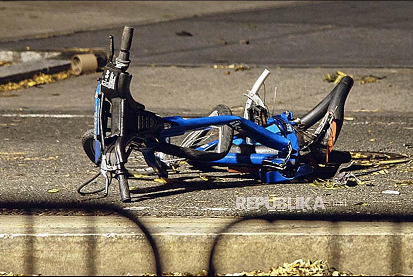 Sepeda yang hancur ditabrak pada peristiwa penyerangan di New York City