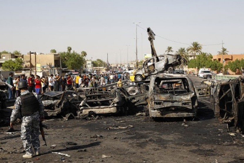 Serangan bom bunuh diri di Ramadi, Irak.