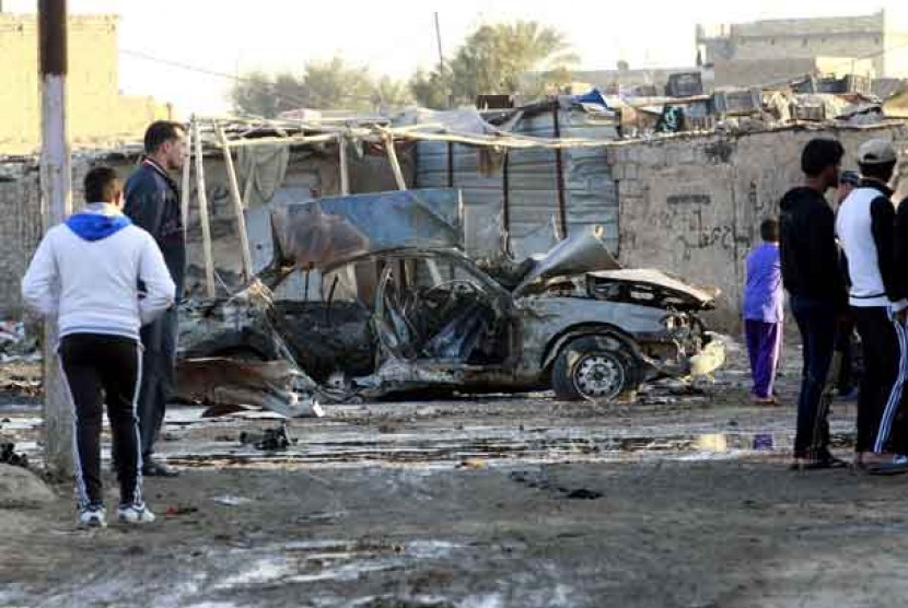 Serangan bom mobil di Baghdad, Selasa (22/1).