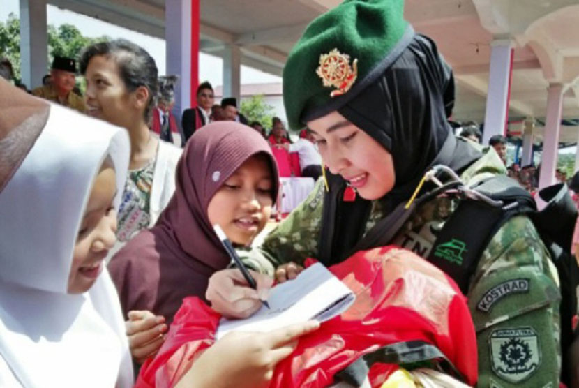 Serda Afriya Lubis, Kowad Peterjun Angkatan Pertama di Kostrad.