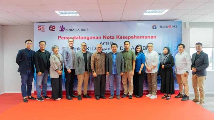 Seremoni kerja sama ditandai dengan penandatanganan Nota Kesepahaman yang dilakukan oleh Direktur Teknologi dan Operasional Bank DKI, Amirul Wicaksono dan Co-Founder Digiasia Bios, Alexander Rusli di Jakarta pada Kamis (11/5/2023).