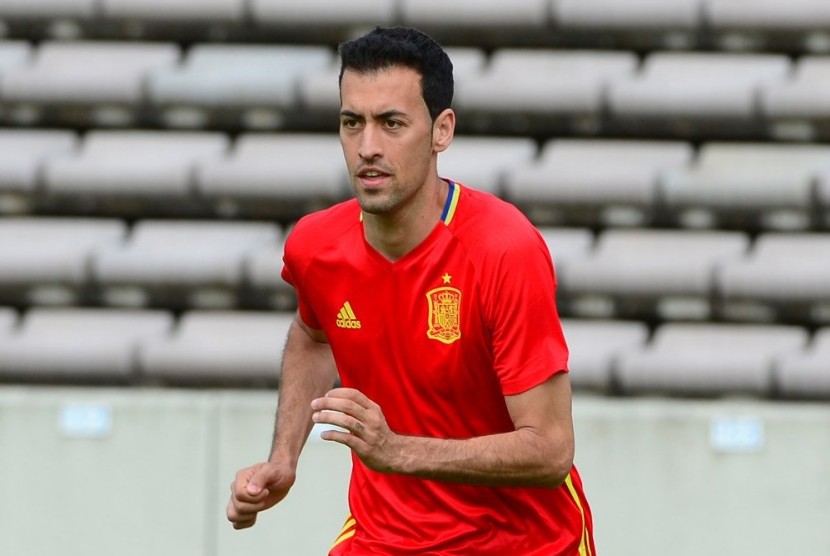 Bek timnas Spanyol Sergio Busquets.