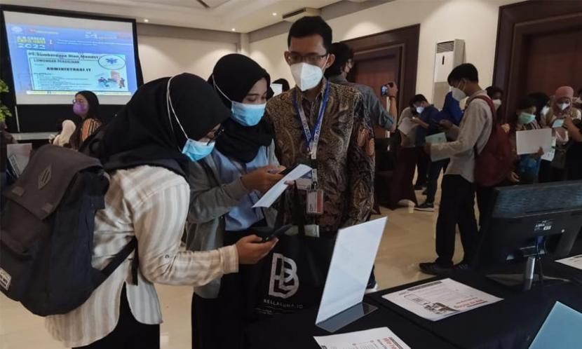 Setelah sukses mengadakan Job Career Expo 2022 di berbagai kota besar di Indonesia, kali ini Job Career Expo Universitas BSI (Bina Sarana Informatika) bakalan hadir di kota Tasikmalaya. 