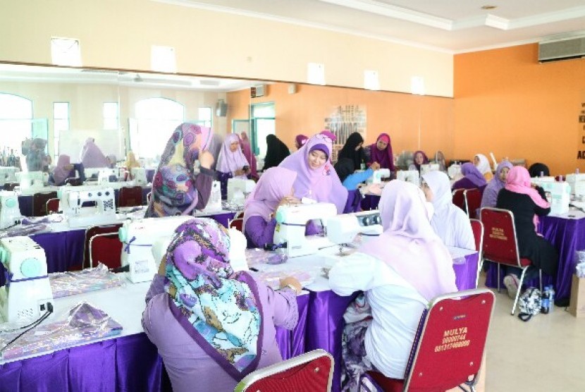 Sewing with fun Salimah Kota Bekasi